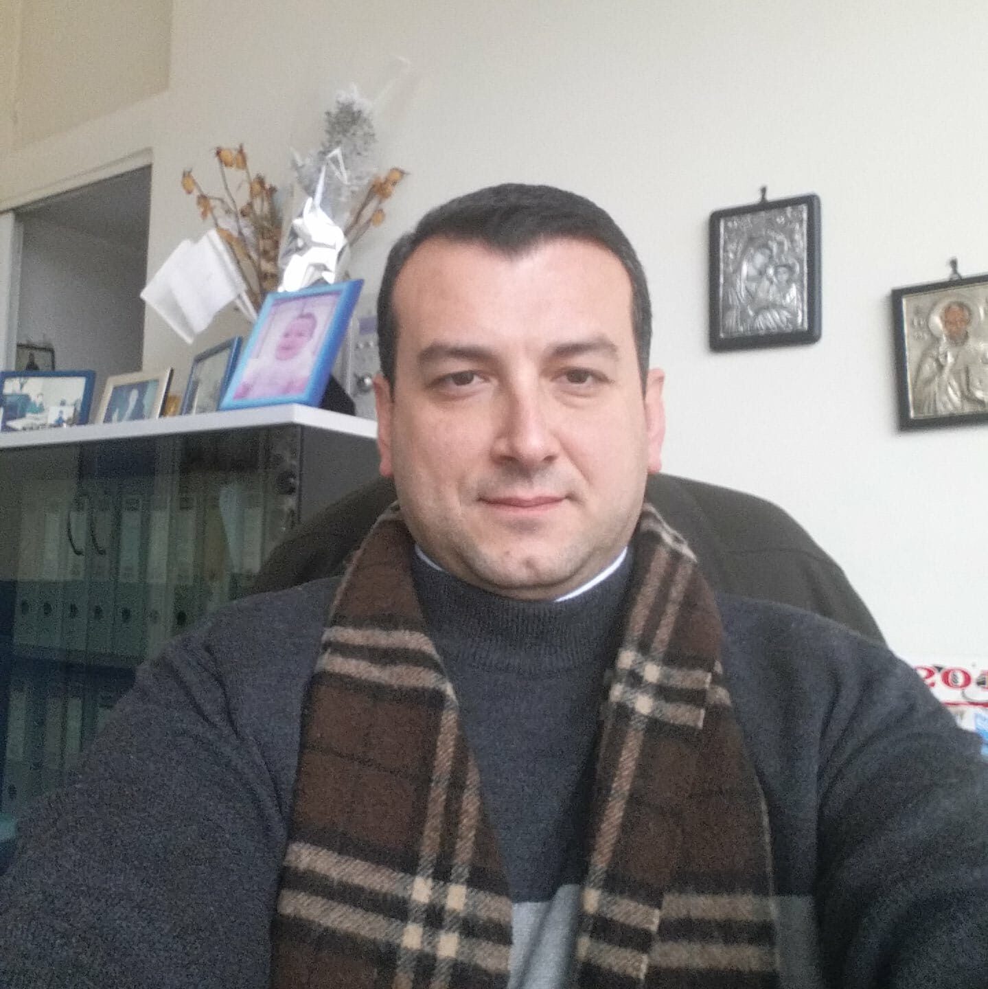 ΝΙΚΟΛΑΟΥ ΓΙΩΡΓΟΣ